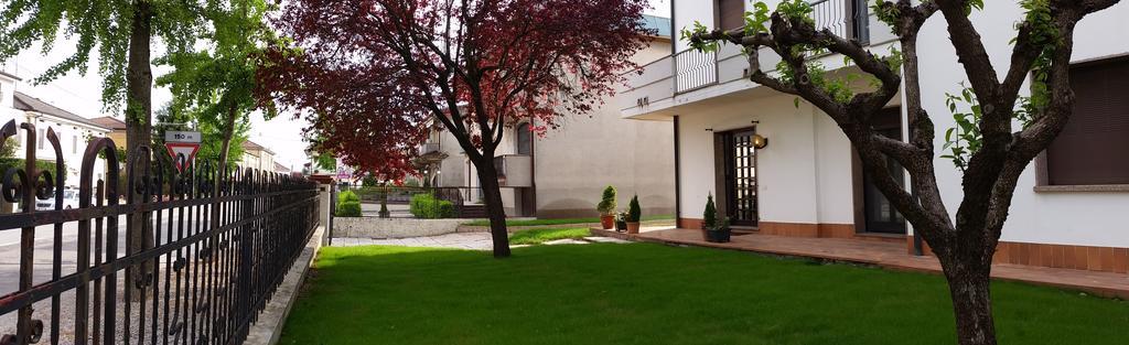 B&B Casa Silingardi Bagnolo San Vito Exterior photo